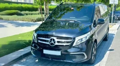 luxury car in dubai | car with driver | chauffeur service | limo service