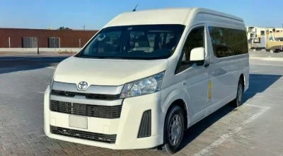 luxury car in Dubai | car with driver | chauffer service | limo service